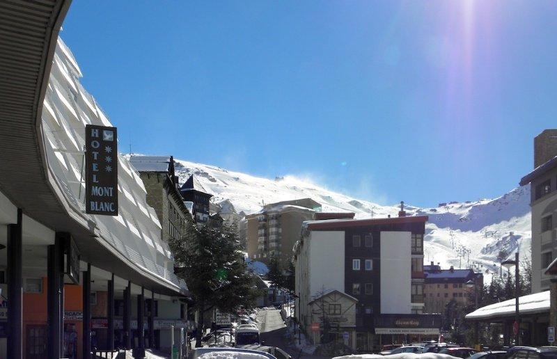 Hotel Mont Blanc Sierra Nevada Exterior foto